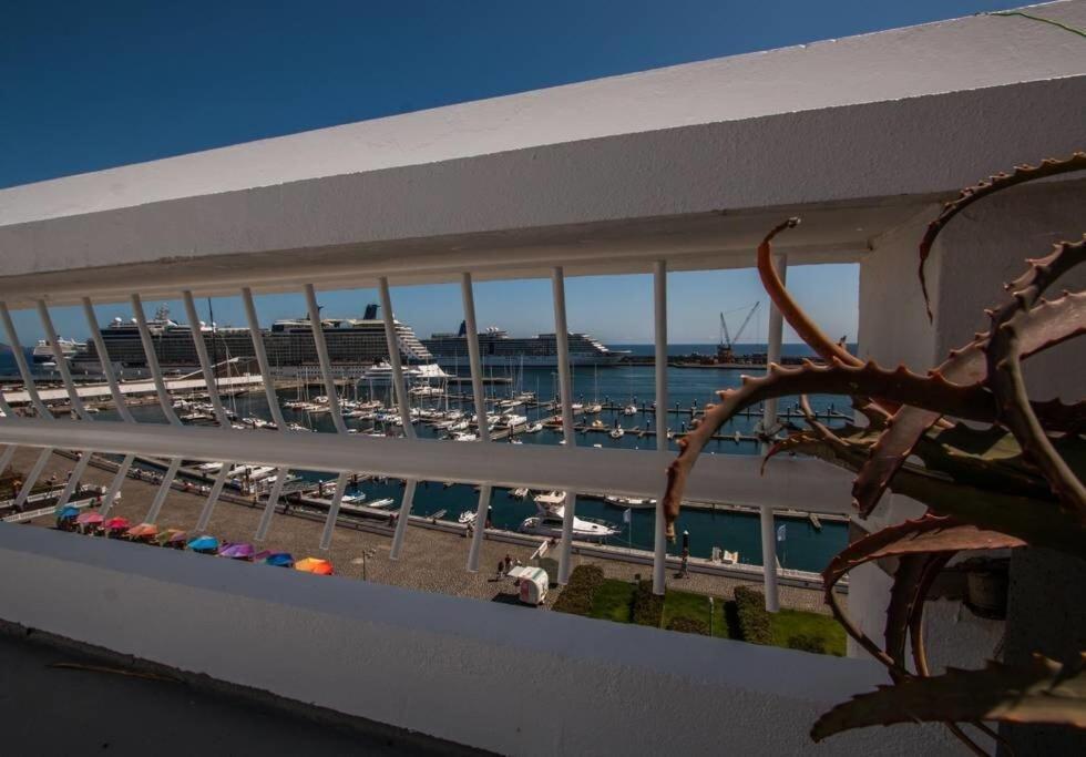 Guestready - Marina View Top Floor With Terrace 蓬塔德尔加达 外观 照片