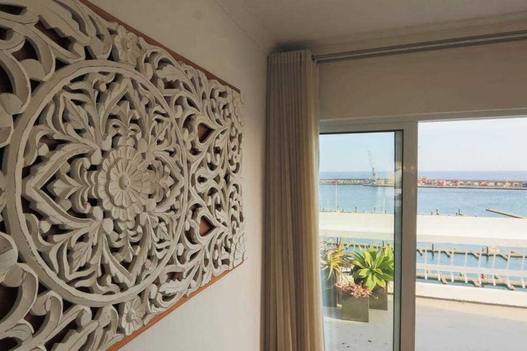 Guestready - Marina View Top Floor With Terrace 蓬塔德尔加达 外观 照片